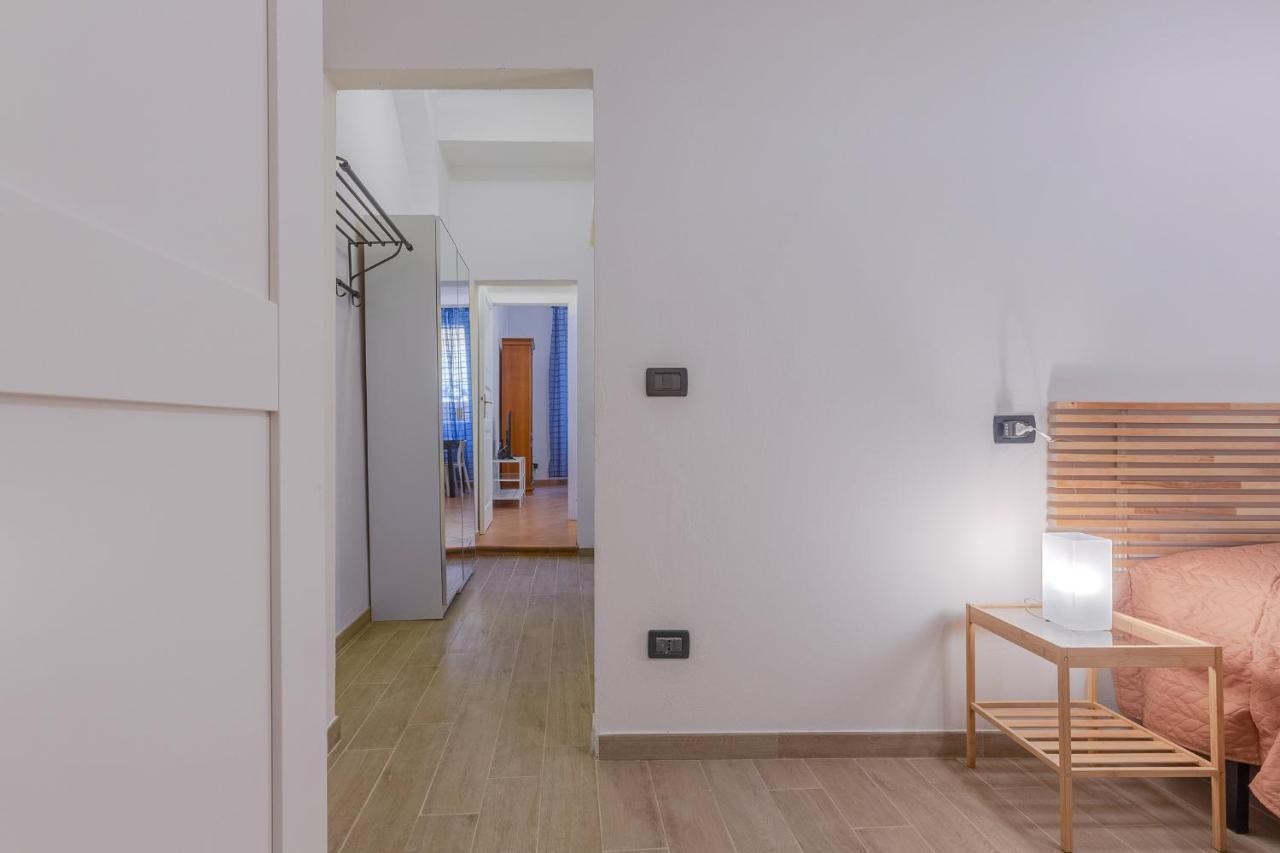 Piazza Aldrovandi Quiet Lovely Apartment Bologna Luaran gambar